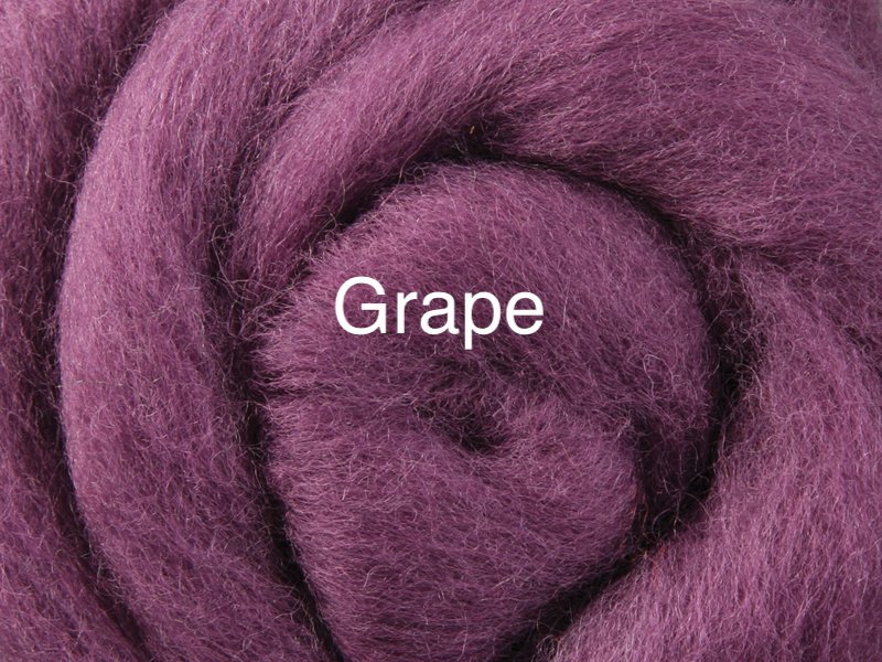 Corriedale sliver 50-100g grape colour wool roving