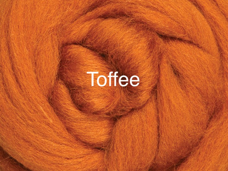 Corriedale sliver 50-100g toffee colour wool roving