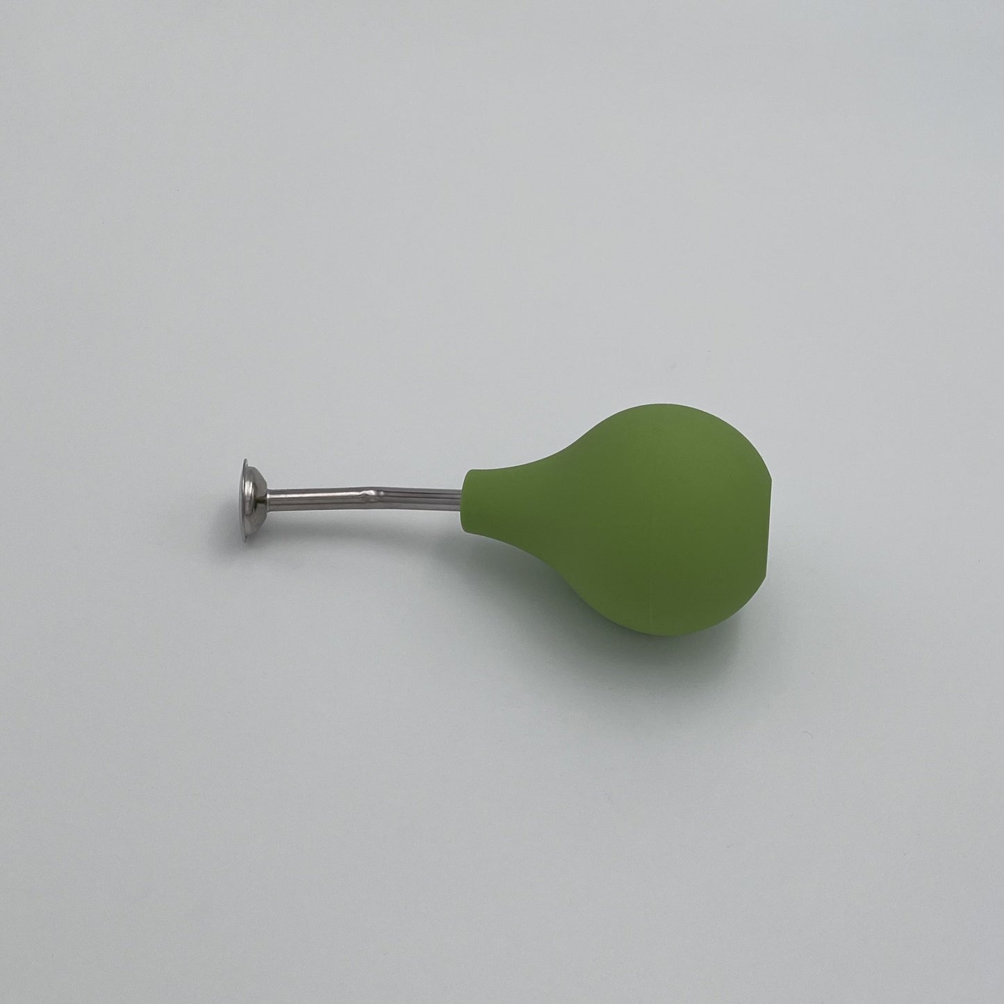 Green rubber spray ball for wet felting