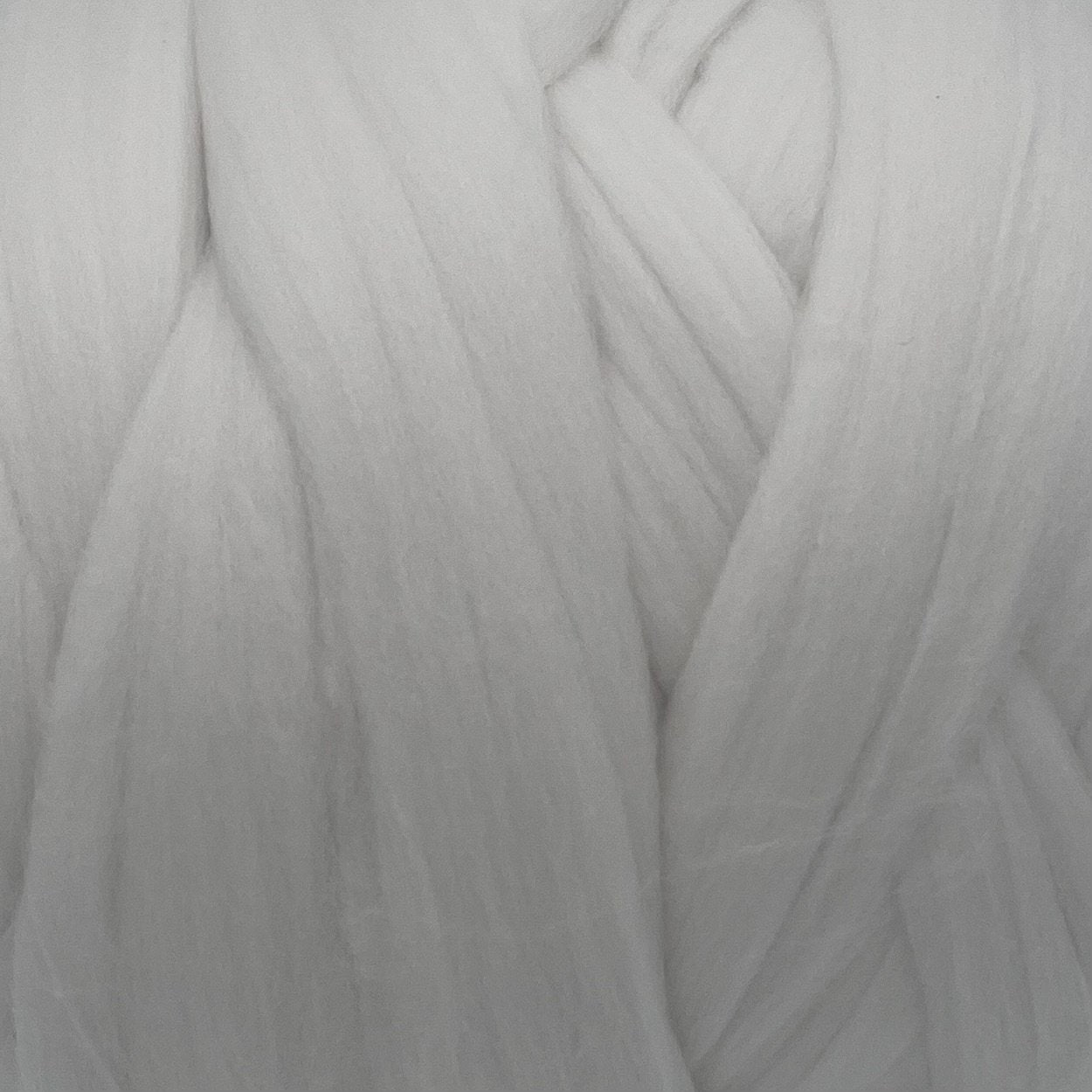 Merino combed white wool